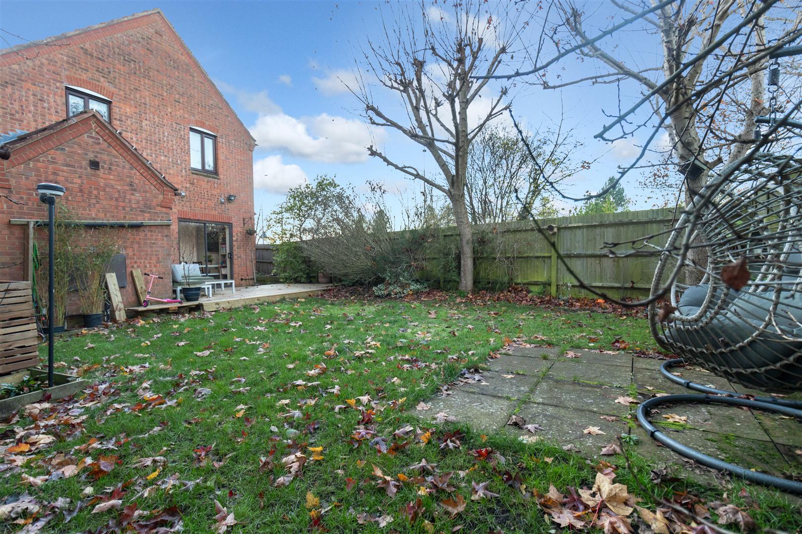 Bremen Grove, Shenley Brook End, Milton Keynes